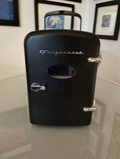 Mini geladeira portátil Frigidaire 4 litros 6 latas retrô refrigerador pequeno, usado comprar usado  Enviando para Brazil