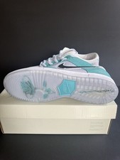 Skates de abril Nike Dunk SB Low feminino 7.5 branco azul-petróleo comprar usado  Enviando para Brazil