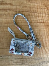 Vera Bradley Harry Potter Herbology RFID Deluxe com zíper estojo de identificação e cordão aposentado comprar usado  Enviando para Brazil