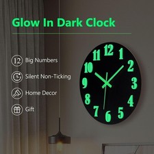 Wall clock large for sale  Perth Amboy