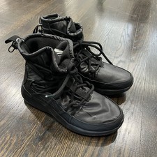 Botas femininas Nike Tanjun cintura alta 8,5 pretas forradas de lã antracite A00355-002, usado comprar usado  Enviando para Brazil