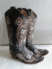 Women circle cowboy for sale  Rushville
