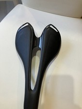 Selim de bicicleta de estrada carbono total 111G, 143x275mm comprar usado  Enviando para Brazil