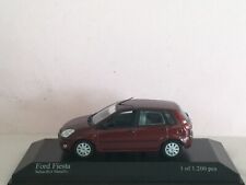 Minichamps 1:43 Ford Fiesta 2001 Red Modell Nr: 400 081101 comprar usado  Enviando para Brazil