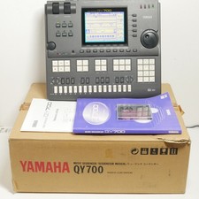 Mint yamaha qy700 for sale  Champlain