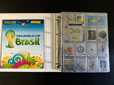 Figurine World Cup Brasil 2014 Panini Album Vuoto Set Completo Aggiorn. Bustina comprar usado Figurine World Cup Brasil 2014 Panini Album Vuoto Set Completo Aggiorn. Bustina comprar usado  Enviando para Brazil