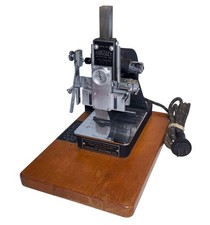 KINGSLEY MACHINE COMPANY HOT FOIL STAMPING MACHINE M-50 SERIAL # 37457 80’s, usado comprar usado KINGSLEY MACHINE COMPANY HOT FOIL STAMPING MACHINE M-50 SERIAL # 37457 80’s, usado comprar usado  Enviando para Brazil