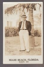 Boné Miami Beach FLÓRIDA RPPC 1941 POSE TURÍSTICA Palm Tree RESORT Terno FL, usado comprar usado  Enviando para Brazil