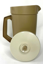 Jarro Tupperware 2 quartos bege sólido com tampa de botão #800-10 vintage comprar usado  Enviando para Brazil