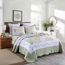 Piece printed quilt for sale  Whittier