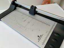 Pavo paper cutter for sale  LINCOLN