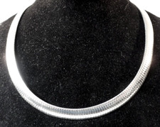Superbe collier souple d'occasion  Herblay