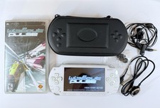 Sony psp white for sale  HEREFORD