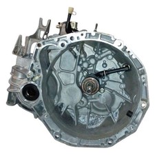 Cambio 8200361232 renault usato  Pratola Peligna