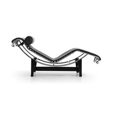 Chaise longue corbusier usato Chaise longue corbusier usato  Terracina