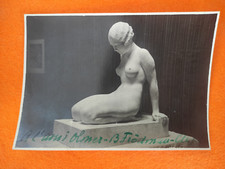 Photo statue woman d'occasion  Expédié en Belgium