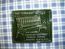 Country settee vermont for sale  Providence