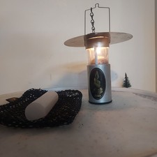 Lanterna de vela vintage REI original com 2 velas e refletor UCO 2 peças. comprar usado Lanterna de vela vintage REI original com 2 velas e refletor UCO 2 peças. comprar usado  Enviando para Brazil