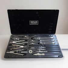 WILD HEERBRUGG | RZ40 | SWIZERLAND | PRÄZISIONS ZIRKELKASTEN | REISSZEUG |⚫️INFO comprar usado WILD HEERBRUGG | RZ40 | SWIZERLAND | PRÄZISIONS ZIRKELKASTEN | REISSZEUG |⚫️INFO comprar usado  Enviando para Brazil