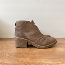 Merona faux suede for sale  Stevenson Ranch