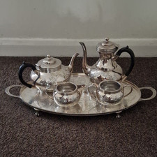 Serving tray.. teapot for sale  NEWQUAY