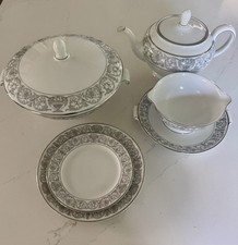 huge set fine china for sale  Chevy Chase