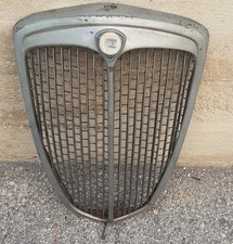 Mascherina anteriore lancia usato Mascherina anteriore lancia usato  Livorno