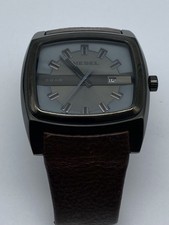 Relógio masculino Diesel 5 barras quadrado 47 mm caixa aço inoxidável comprar usado Relógio masculino Diesel 5 barras quadrado 47 mm caixa aço inoxidável comprar usado  Enviando para Brazil