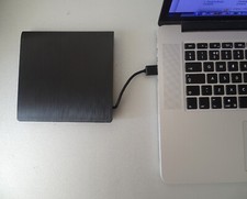 Usado, Dispositivo externo CD DVD drive RW gravador USB3.0, USB2.0 max 5Gbps cor preta comprar usado  Enviando para Brazil