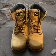 Caterpillar men second for sale  Marlboro