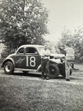 Usado, CARRO DE CORRIDA HOT ROD CHARLIE STARK #18 foto vintage década de 1950 Ford Chevy Car comprar usado  Enviando para Brazil
