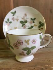 Wedgwood wild strawberry usato  Varese