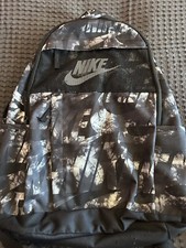 Nike rucksack schwarz gebraucht kaufen  Seelze
