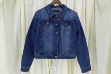 Earl jean women for sale  Lebanon