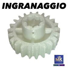 Ingranaggio rinforzato nylon usato  Milano