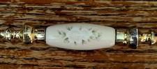 Usado, Puxador de gaveta floral vintage de porcelana creme. Tom dourado. Rosas brancas.  comprar usado  Enviando para Brazil