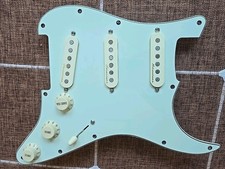 Usado, Pickgaurd player Fender silencioso carregado Plus Strat SSS Stratocaster bobina única comprar usado  Enviando para Brazil