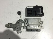 Kit chiave avviamento usato  Massa di Somma
