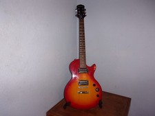 Usado, Guitarra elétrica Epiphone Les Paul Special II Heritage Cherry Sunburst comprar usado  Enviando para Brazil