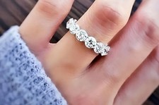 Anello eternity con usato  Laveno Mombello