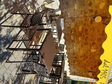 Tavolo con sedie usato  Pontremoli