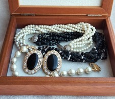 Mix bigiotteria vintage usato  Italia