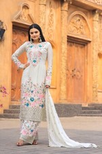 Robe mariée anarkali d'occasion  Expédié en France