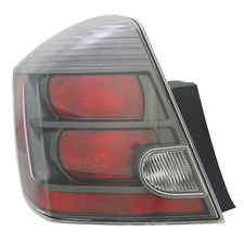 Driver de lanterna traseira esquerda para 2010-2012 Nissan Sentra SR/ SE-R/modelo V comprar usado  Enviando para Brazil