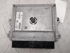 237105499r ecu sandero for sale  SKELMERSDALE