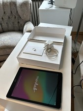 Apple iPad 6. Gen. 128GB, WLAN + Cellular, (Entsperrt), (9,7 Zoll)  OVP Tablet, usado comprar usado  Enviando para Brazil