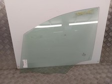 Vitre gauche peugeot d'occasion Vitre gauche peugeot d'occasion  Méru