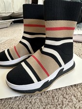Burberry slip high d'occasion  Expédié en Belgium