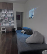 Divano design pelle usato  Castelnovo di Sotto