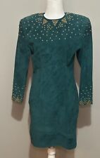 Usado, Vestido ajustado vintage Pia Rucci couro verde camurça dourado miçangas tamanho 12 comprar usado  Enviando para Brazil